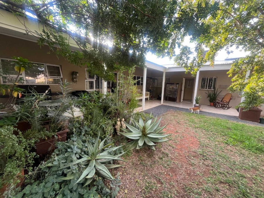 5 Bedroom Property for Sale in Keidebees Northern Cape